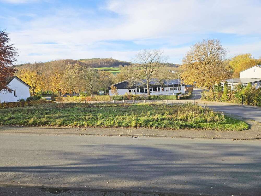 Thumbnail-Grundstück zu verkaufen in Sundern (Sauerland) 72.000,00 € 850 m²
