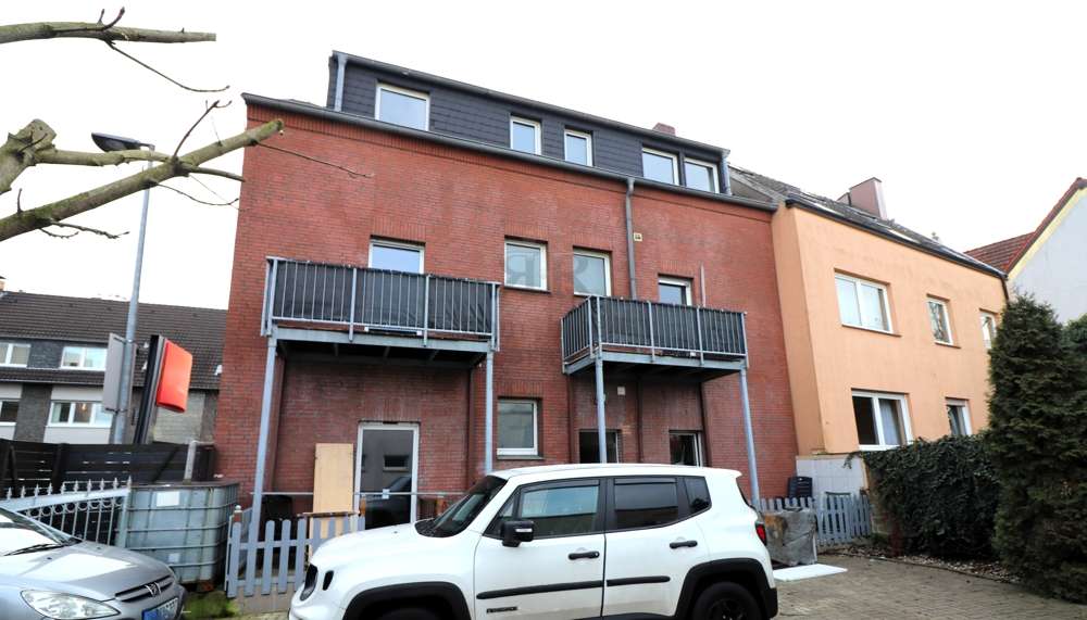 Thumbnail-Haus zum Kaufen in Oberhausen 350.000,00 € 201 m²