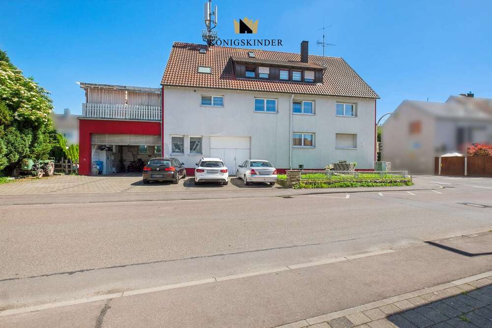 Thumbnail-Haus zum Kaufen in Weinstadt 930.000,00 € 269 m²