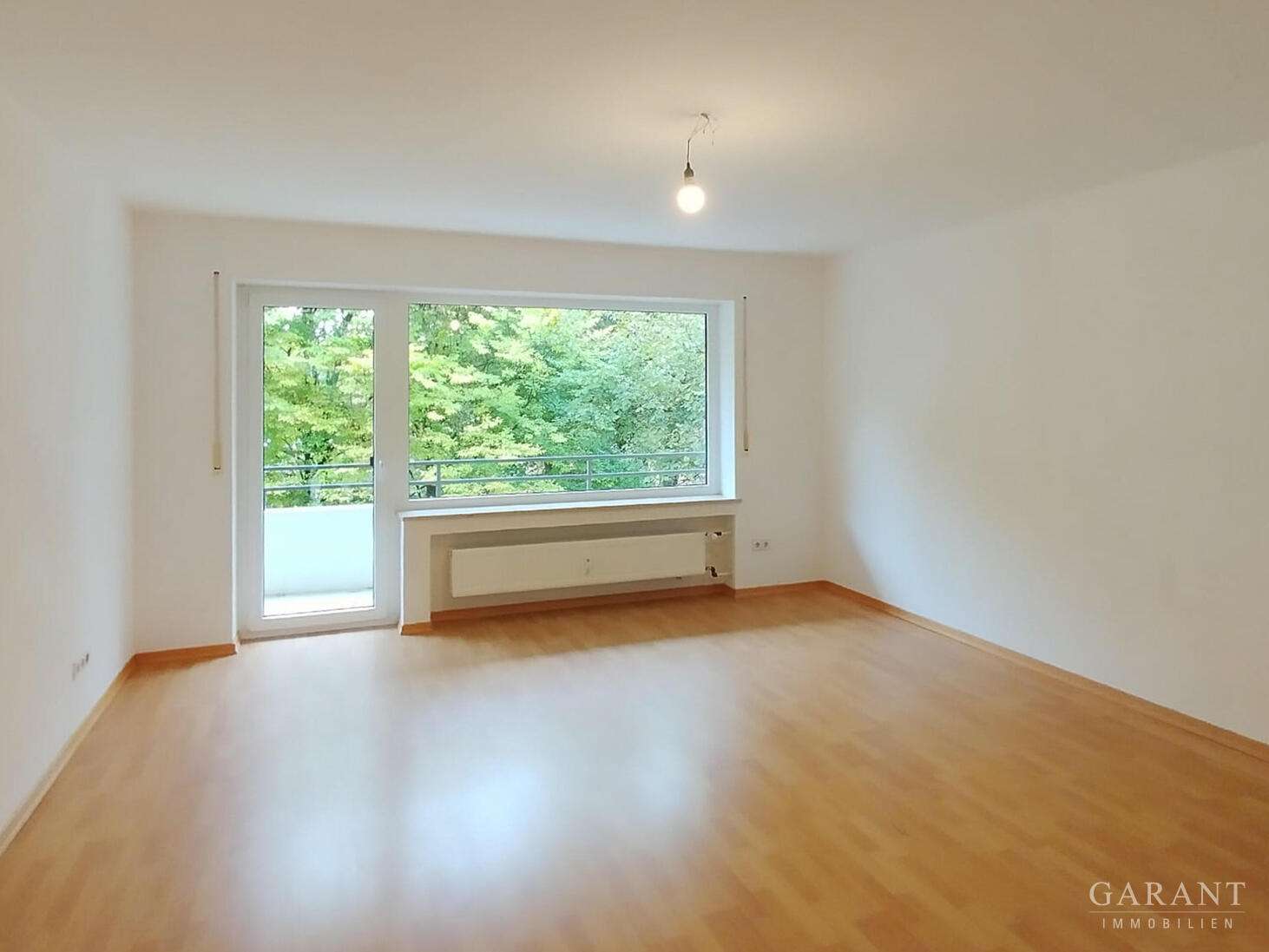 Thumbnail-Wohnung zum Kaufen in Augsburg 375.000,00 € 86 m²