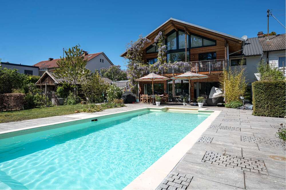 Thumbnail-Haus zum Kaufen in Feldkirchen 2.369.000,00 € 240 m²