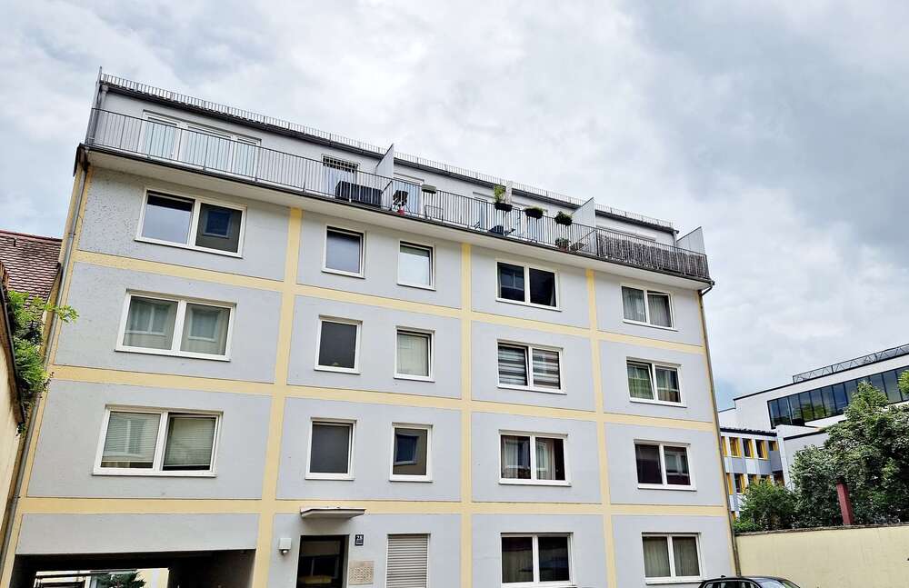 Thumbnail-Wohnung zum Kaufen in München 359.000,00 € 30.5 m²