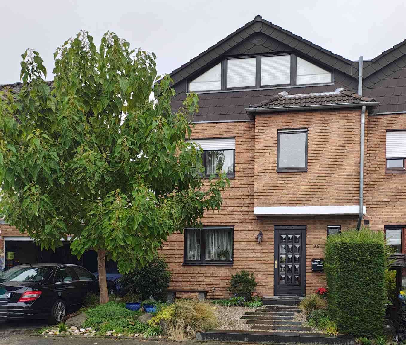 Thumbnail-Haus zum Kaufen in Köln-Porz-Zündorf 689.000,00 € 132 m²