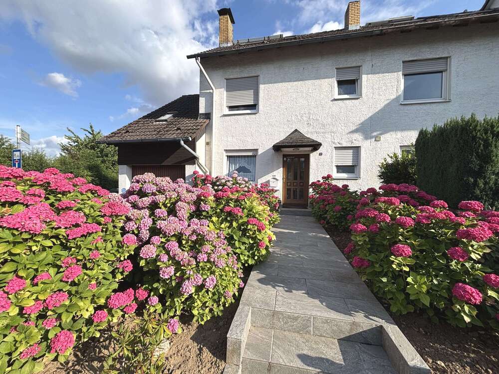 Thumbnail-Haus zum Kaufen in Rosbach vor der Höhe 499.000,00 € 180 m²