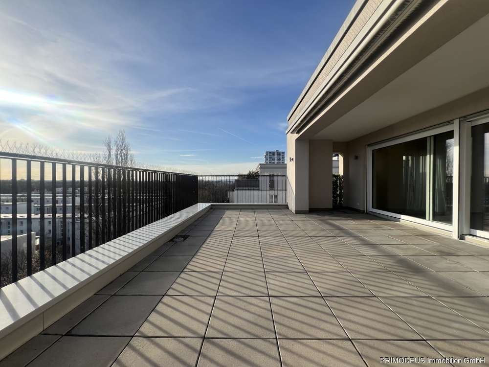 Thumbnail-Wohnung zum Mieten in Frankfurt am Main 2.625,00 € 143 m²