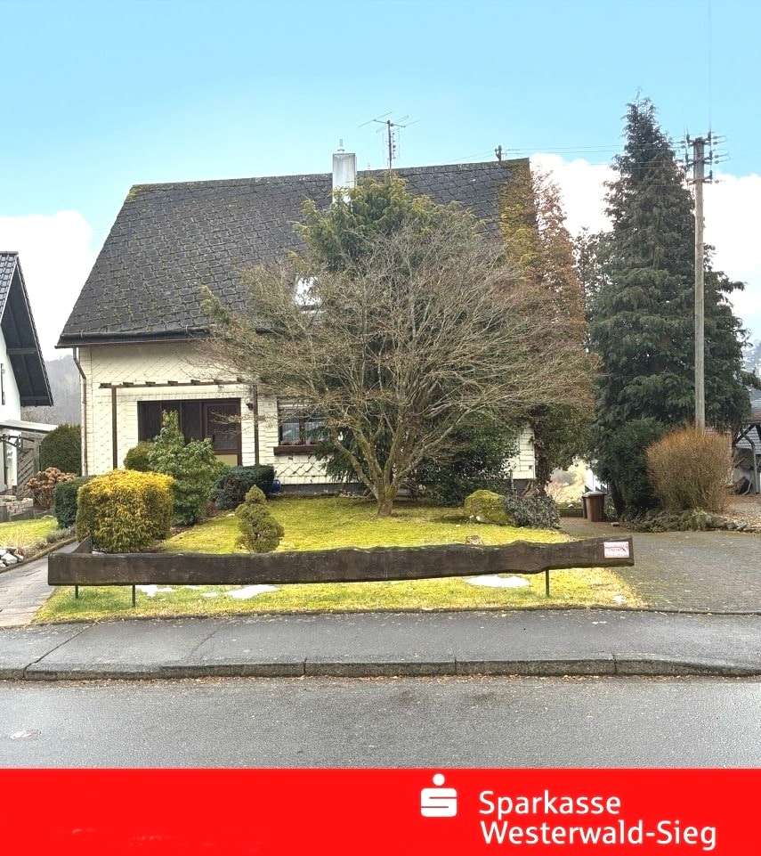 Thumbnail-Haus zum Kaufen in Weitefeld 159.000,00 € 128 m²