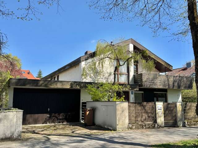 Thumbnail-Grundstück zu verkaufen in München 1.700.000,00 € 700 m²