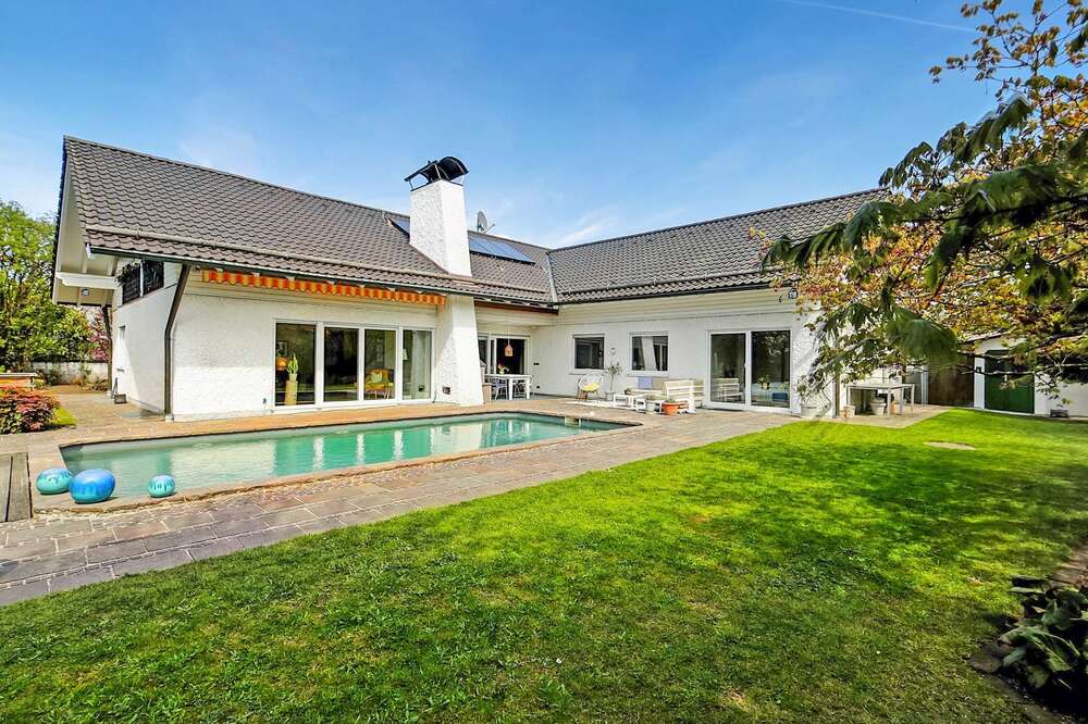 Thumbnail-Haus zum Kaufen in Egmating 1.900.000,00 € 315 m²