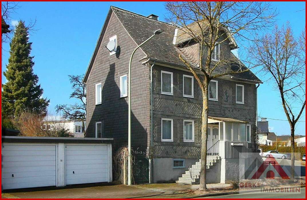 Thumbnail-Haus zum Kaufen in Brilon 98.000,00 € 130 m²