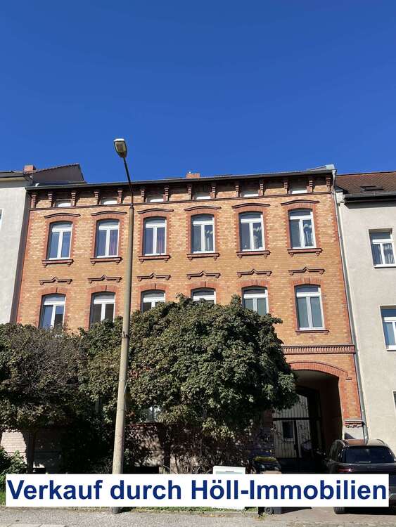 Thumbnail-Wohnung zum Kaufen in Halle (Saale) 84.600,00 € 47 m²