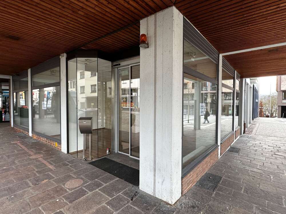 Thumbnail-Einzelhandel in bebra 1.600,00 € 95 m²