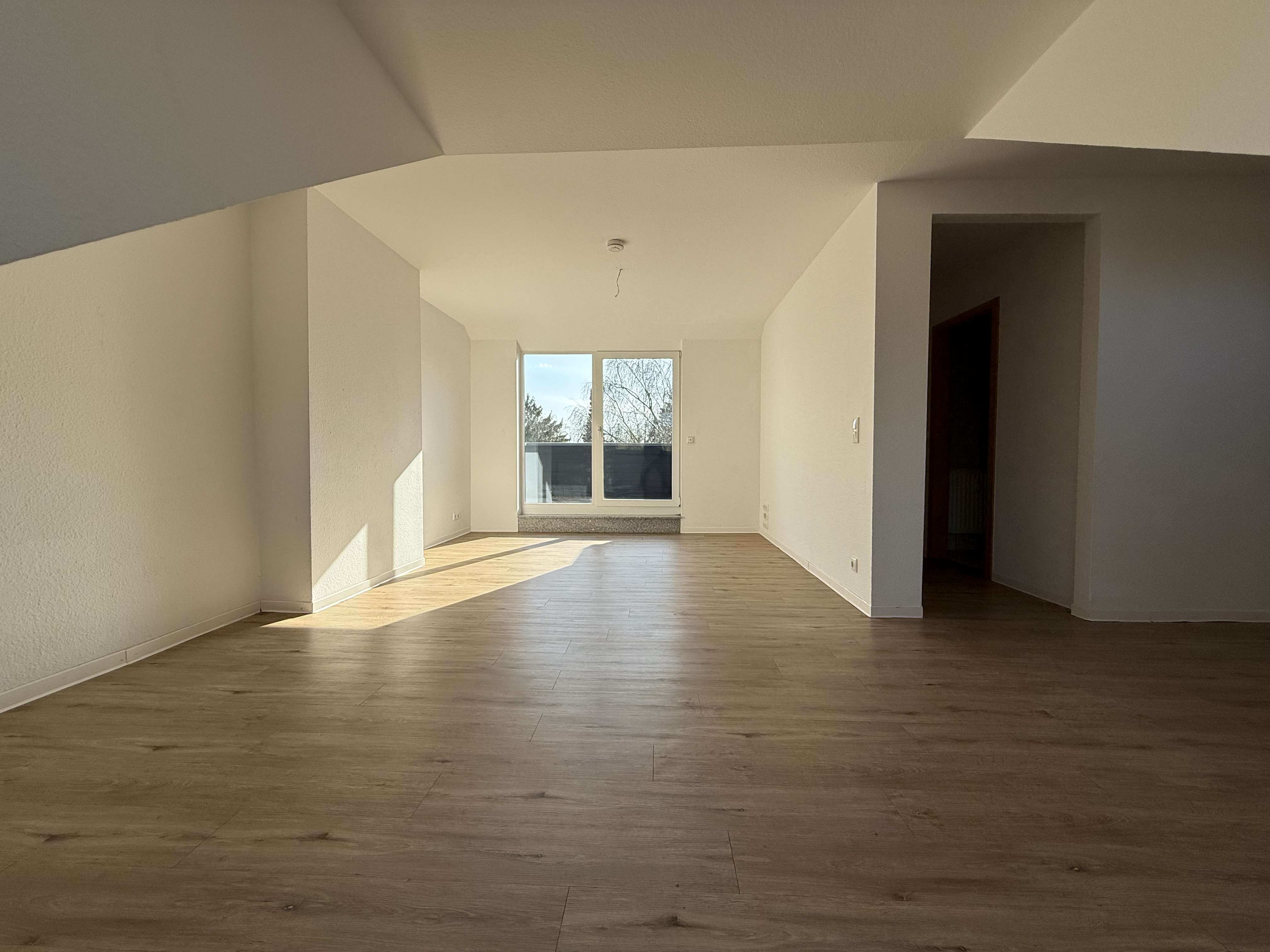 Thumbnail-Wohnung zum Mieten in Mönchengladbach 900,00 € 85 m²