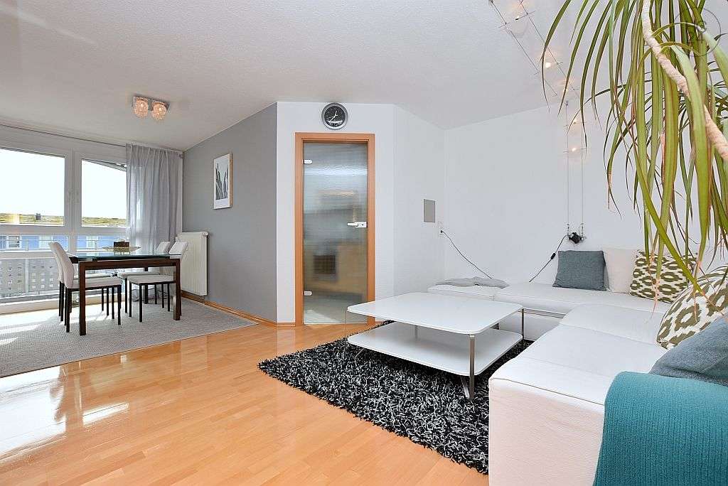 Thumbnail-Wohnung zum Mieten in Stuttgart 1.690,00 € 82 m²