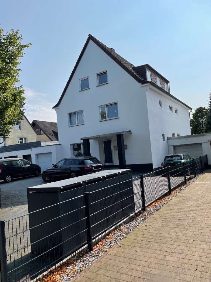 Thumbnail-Haus zum Kaufen in Düsseldorf 999.000,00 € 284 m²