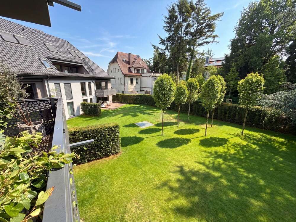 Thumbnail-Wohnung zum Mieten in Stuttgart 2.950,00 € 97 m²