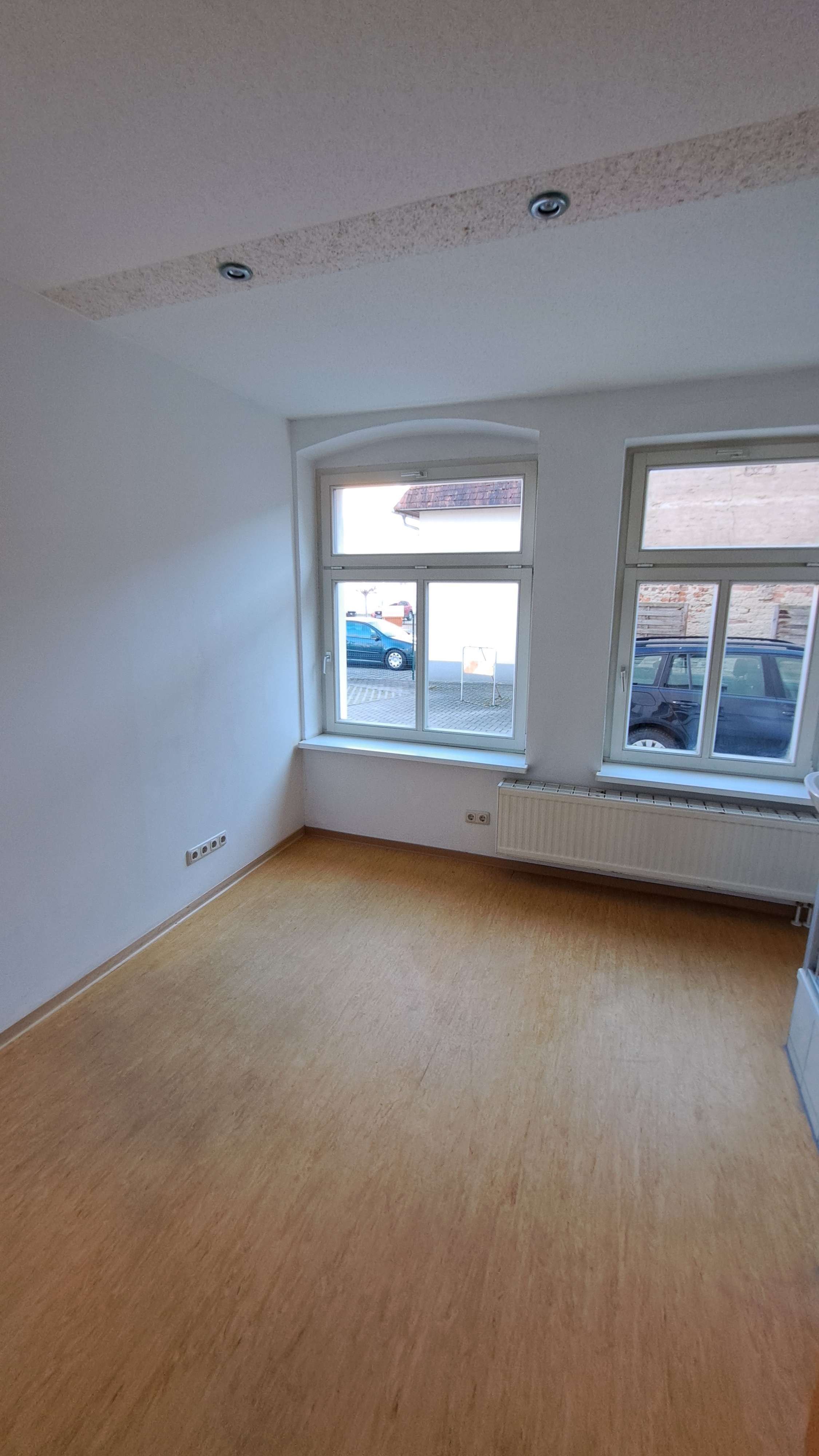 Thumbnail-Büro in Altenburg 520,00 € 104.05 m²