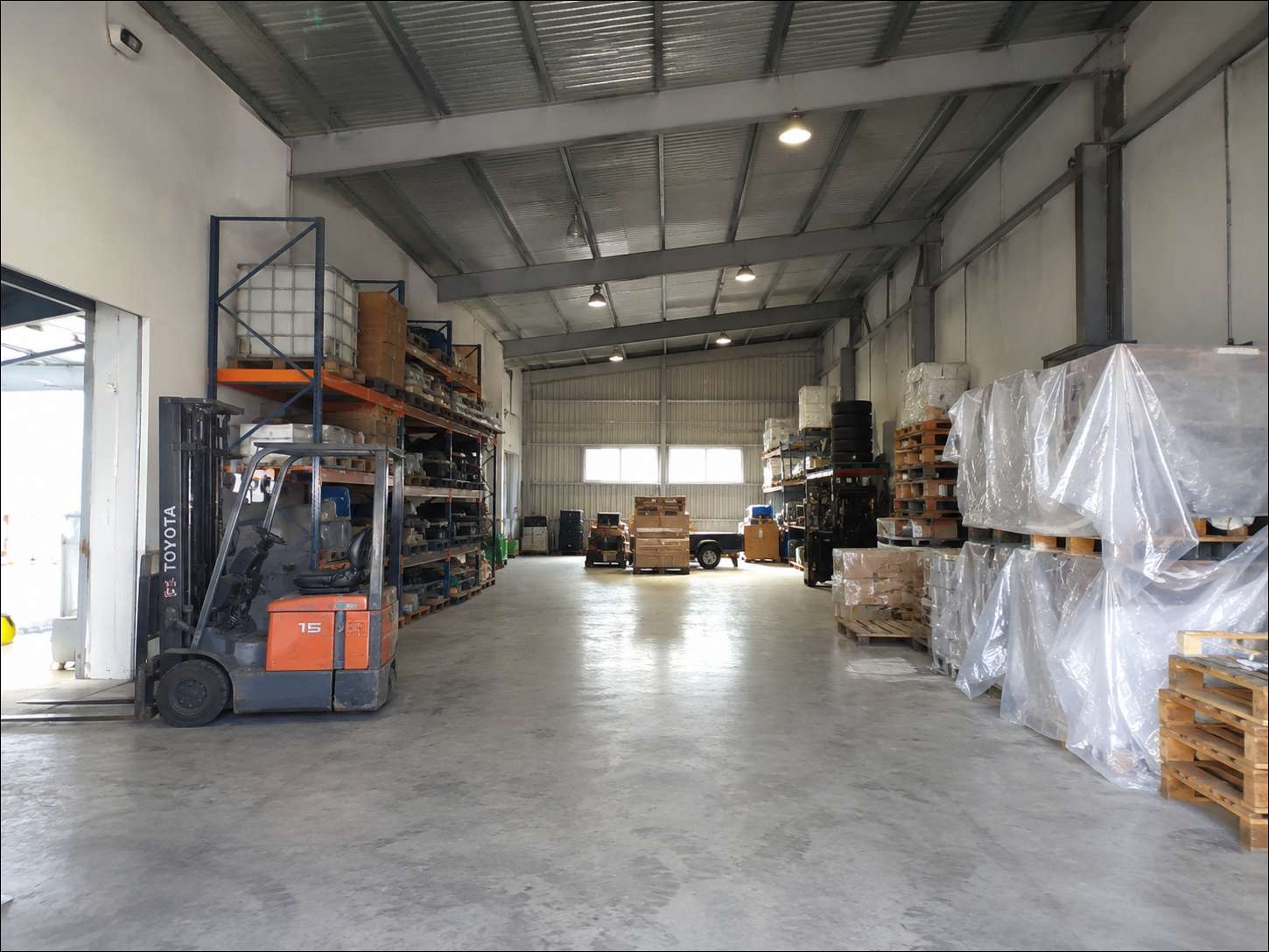 Thumbnail-Halle in Elsenfeld 5.731,35 € 1146.27 m²