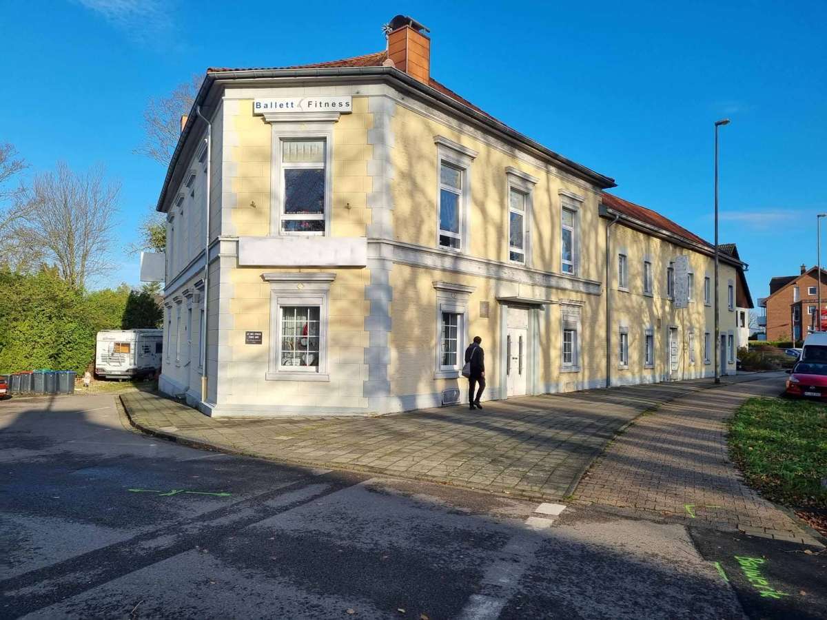 Thumbnail-Haus zum Kaufen in Aachen Richterich 1.349.000,00 € 200 m²