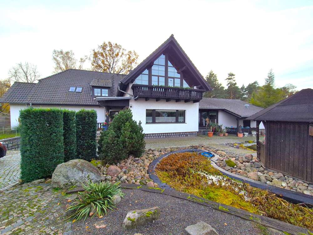 Thumbnail-Haus zum Kaufen in Krausnick-Groß Wasserburg 690.000,00 € 350 m²