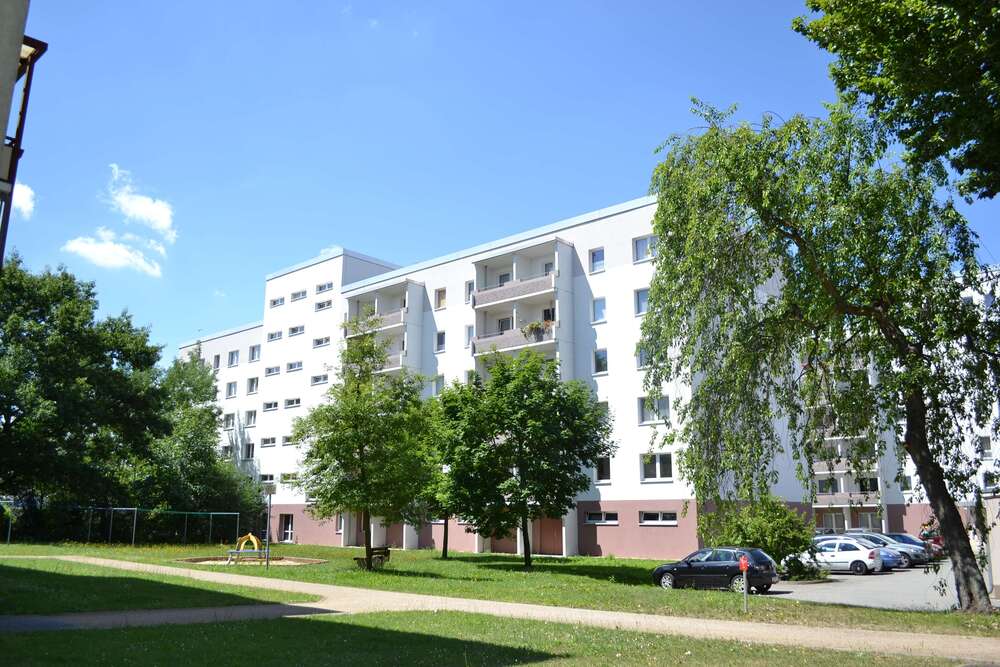 Thumbnail-Wohnung zum Mieten in Schwarze Pumpe 254,01 € 55.22 m²