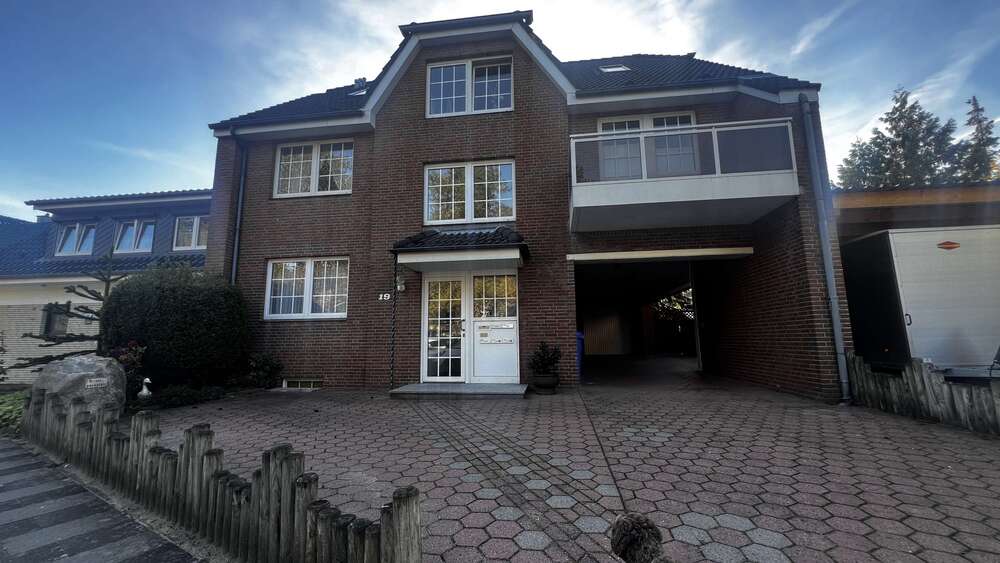 Thumbnail-Wohnung zum Kaufen in Cuxhaven 229.900,00 € 52 m²