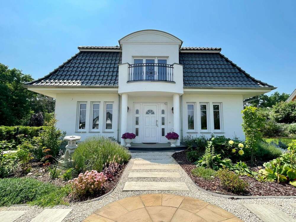 Thumbnail-Haus zum Kaufen in Michendorf 1.090.000,00 € 160 m²