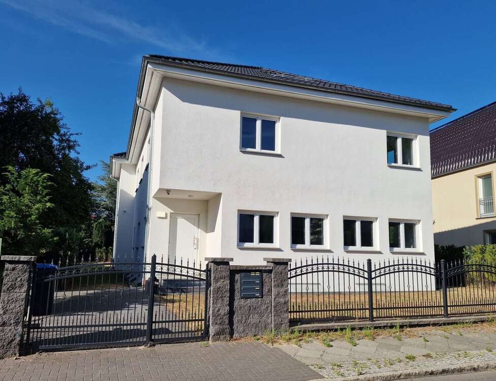 Thumbnail-Haus zum Kaufen in Berlin 3.250.000,00 € 333 m²