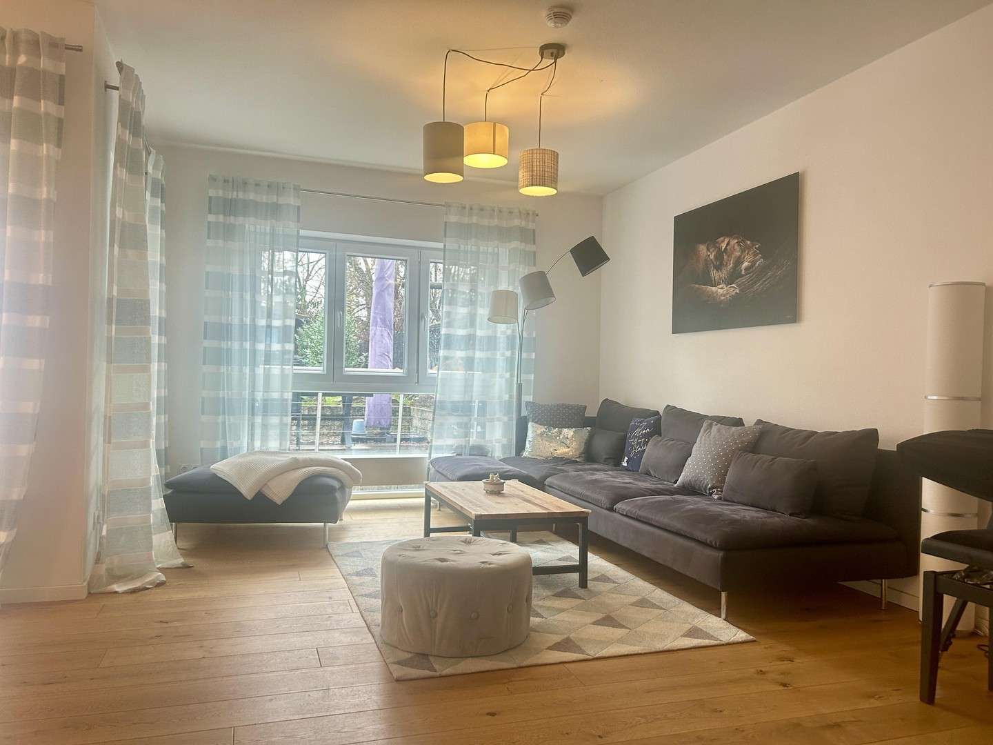 Thumbnail-Haus zum Mieten in Gräfelfing 3.500,00 € 150 m²