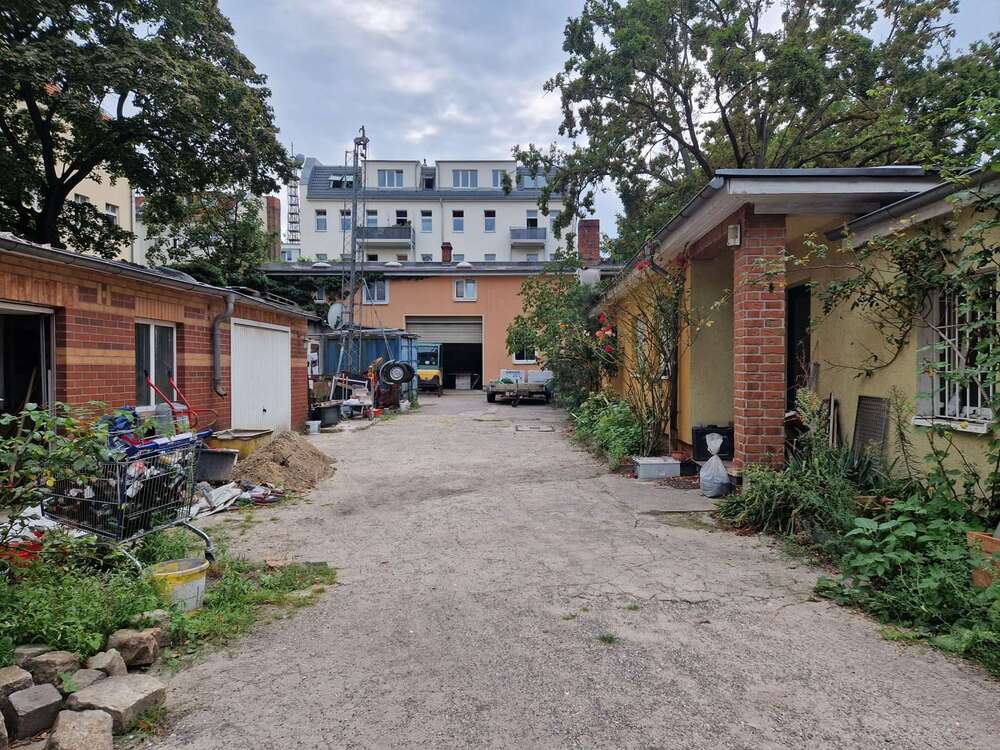 Thumbnail-Grundstück zu verkaufen in Berlin - Adlershof 1.200.000,00 € 796 m²