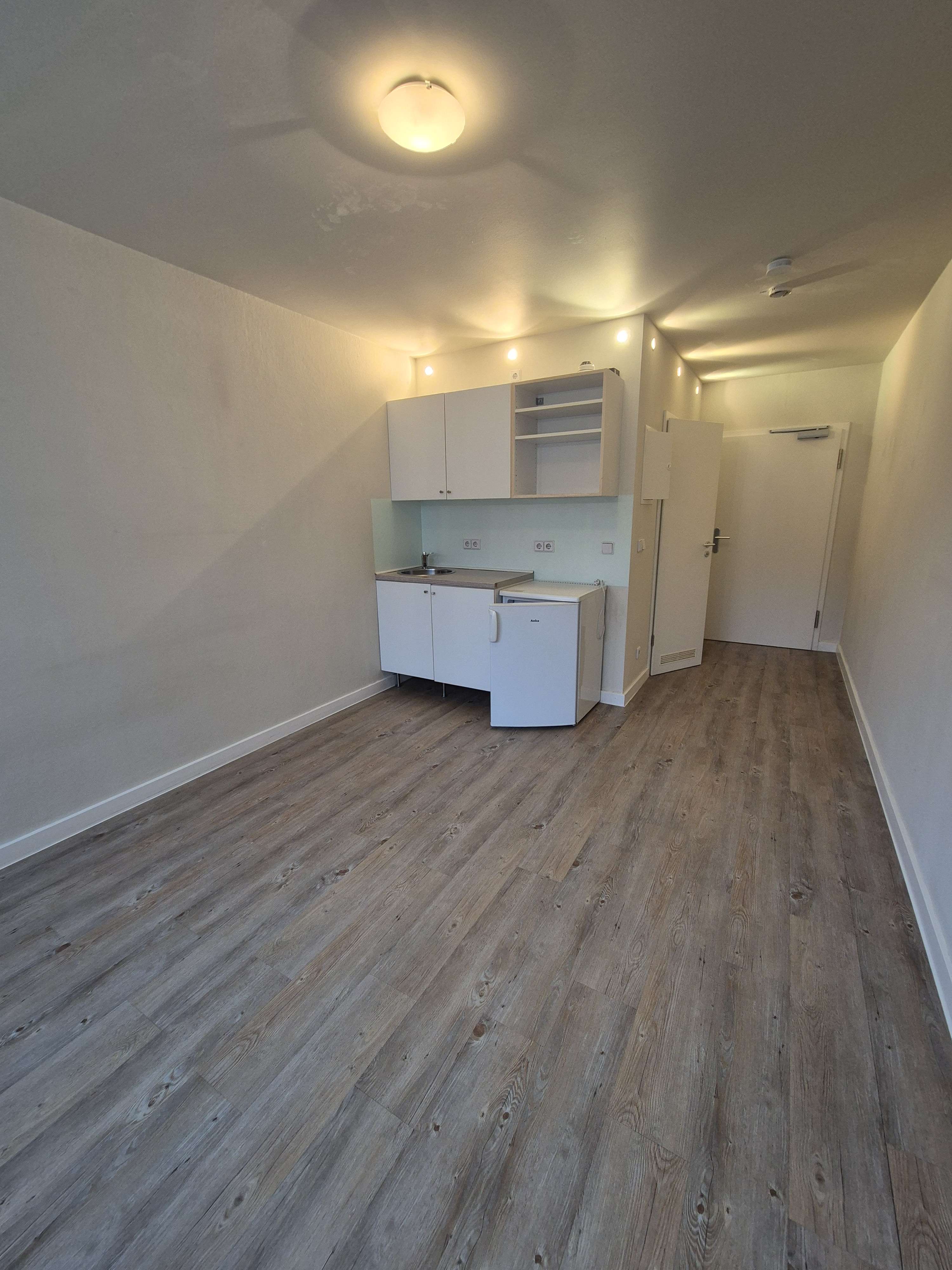 Thumbnail-Wohnung zum Mieten in Dresden 345,00 € 20 m²