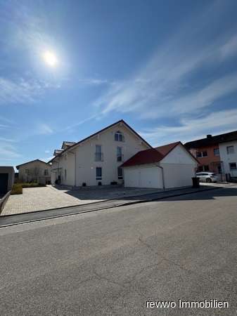 Thumbnail-Wohnung zum Kaufen in Burgkirchen an der Alz 369.000,00 € 74.59 m²