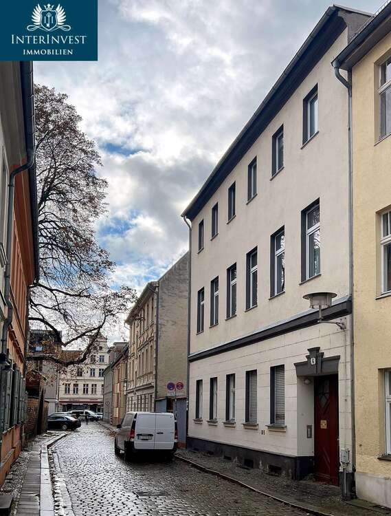 Thumbnail-Haus zum Kaufen in Brandenburg an der Havel 499.000,00 € 300 m²