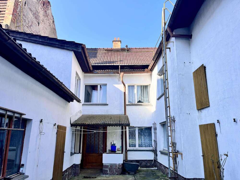Thumbnail-Haus zum Kaufen in Doberlug-Kirchhain 74.000,00 € 120 m²