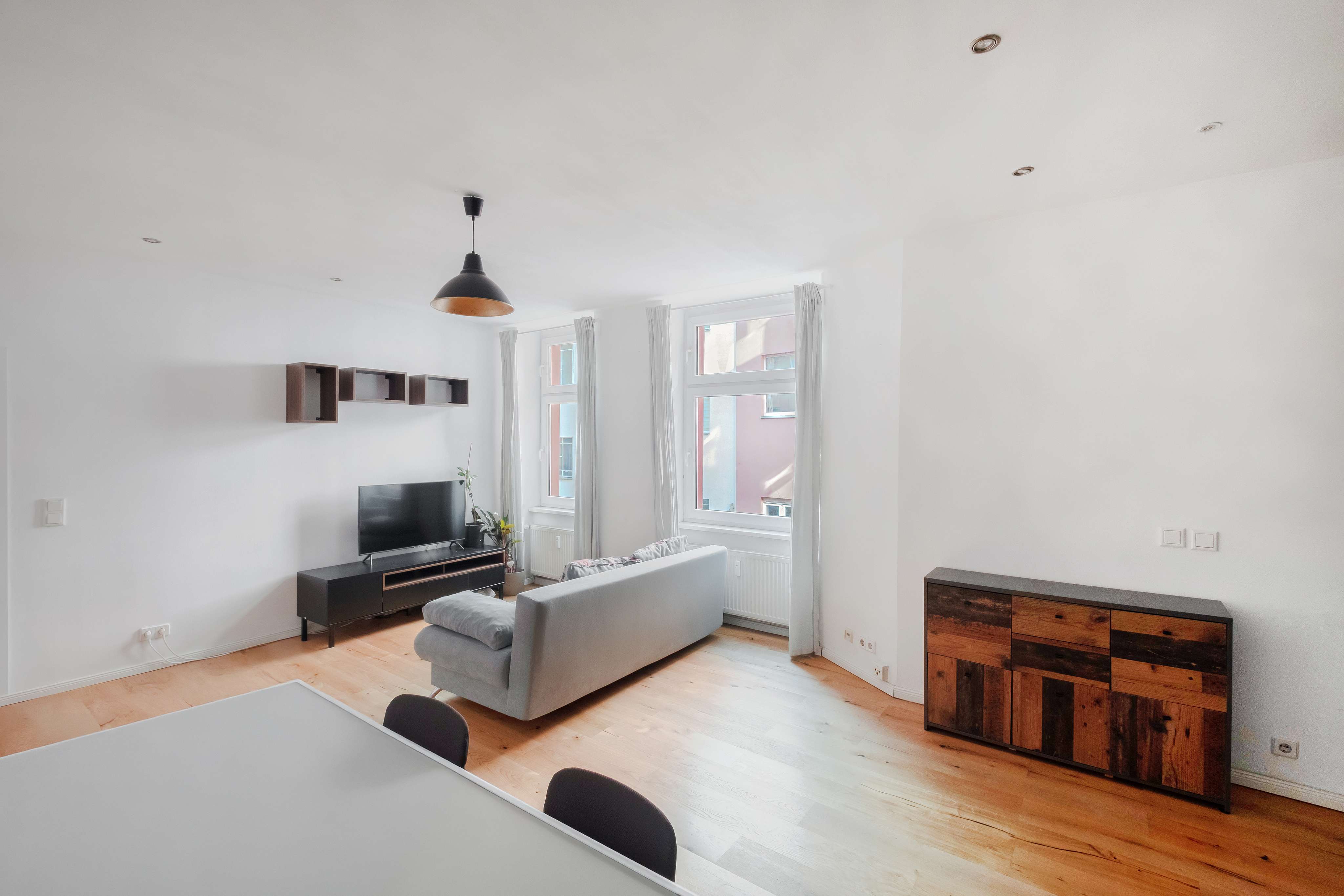 Thumbnail-Wohnung zum Kaufen in Berlin-Gesundbrunnen 315.000,00 € 55 m²