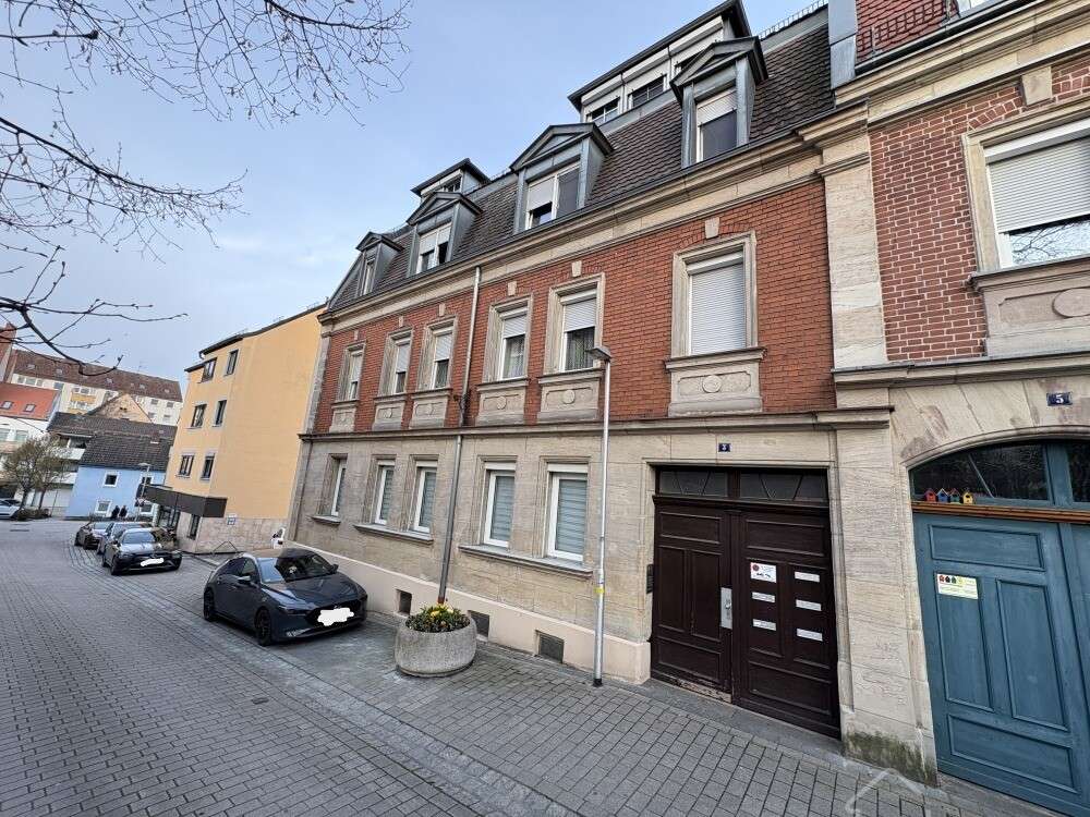Thumbnail-Wohnung zum Kaufen in Zirndorf 265.000,00 € 100 m²