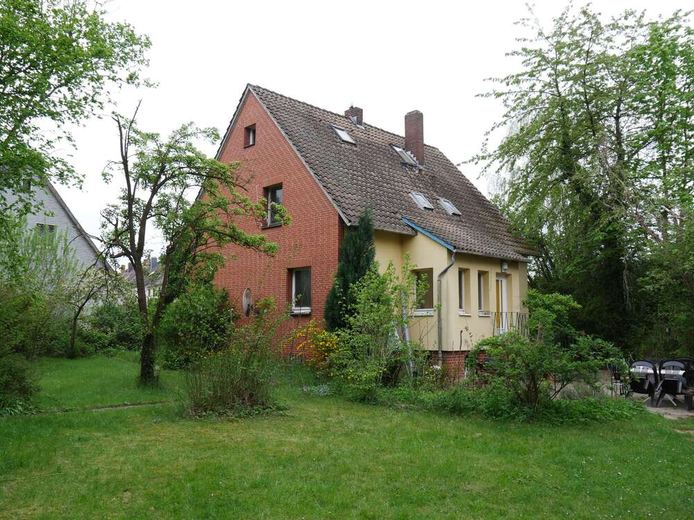 Thumbnail-Haus zum Kaufen in Ronnenberg 299.000,00 € 178 m²