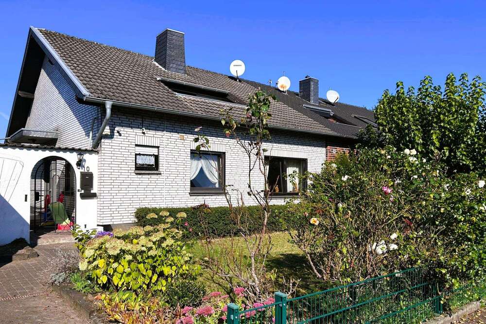 Thumbnail-Haus zum Kaufen in Meerbusch 558.000,00 € 122.51 m²