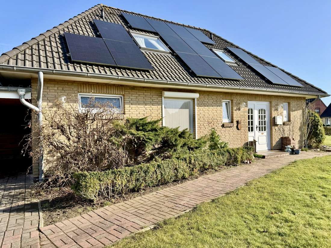 Thumbnail-Haus zum Kaufen in Wesselburen 369.000,00 € 139.03 m²