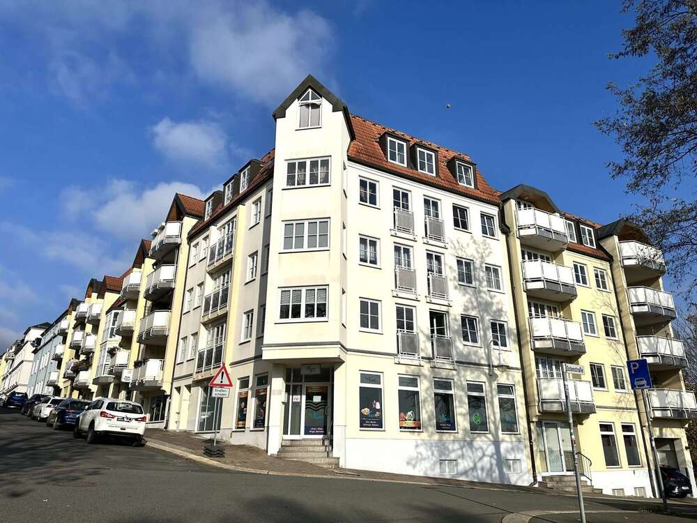 Thumbnail-Wohnung zum Kaufen in Plauen 120.000,00 € 128.16 m²