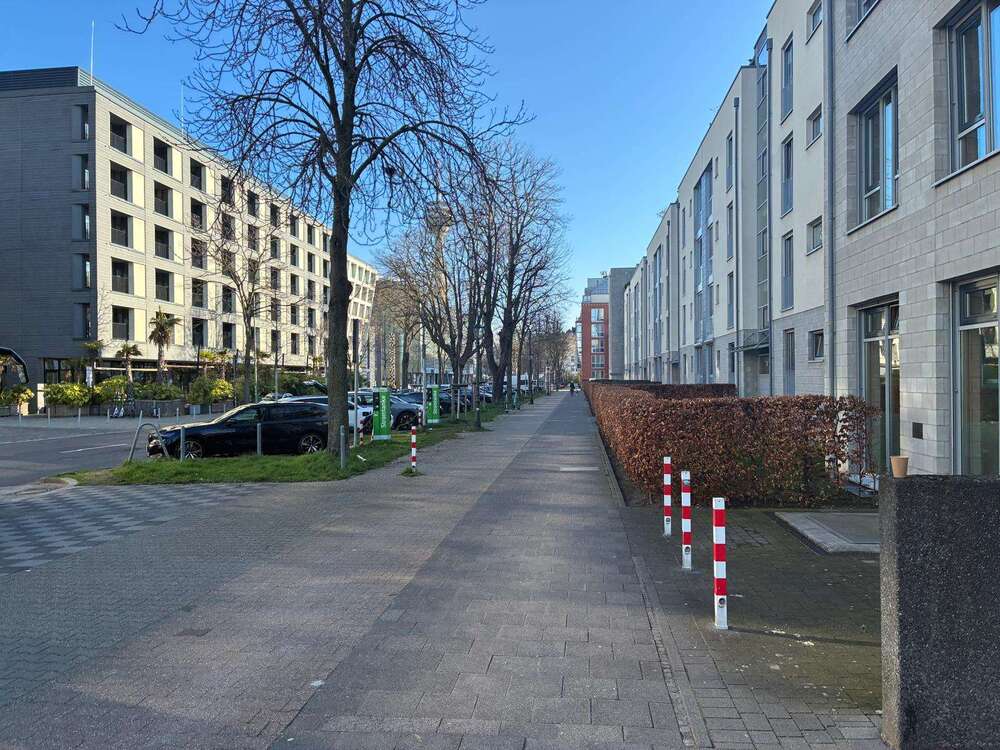 Thumbnail-Gastronomie in Düsseldorf 4.100,00 € 210 m²