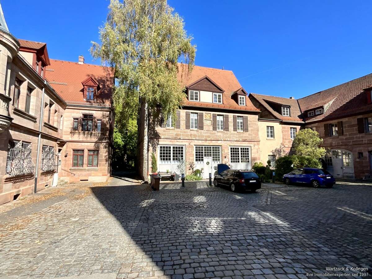 Thumbnail-Wohnung zum Kaufen in Schwabach 299.000,00 € 101.78 m²