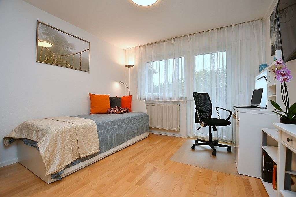 Thumbnail-Wohnung zum Mieten in Stuttgart 1.090,00 € 30 m²