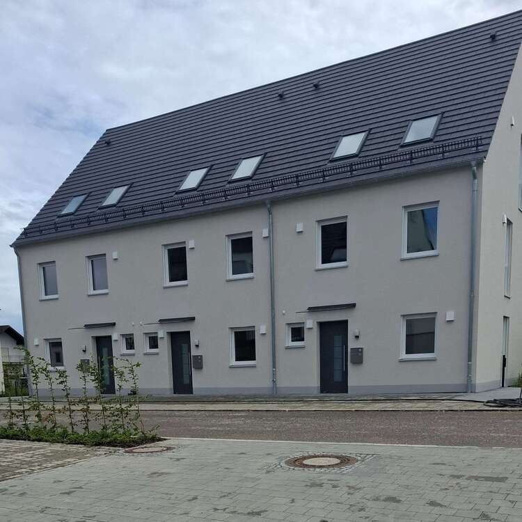 Thumbnail-Haus zum Mieten in Rohrbach 2.000,00 € 156 m²