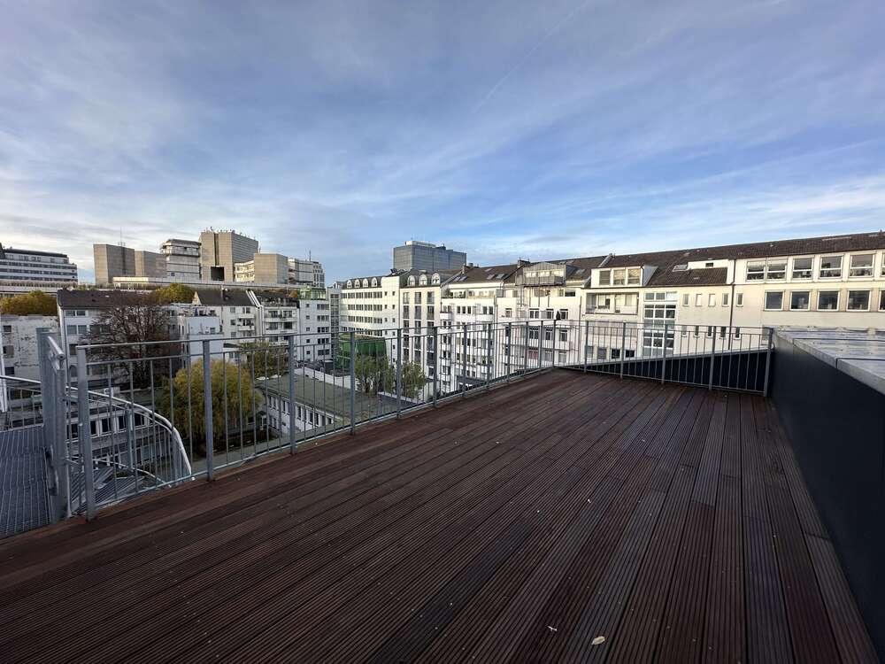 Thumbnail-Wohnung zum Mieten in Düsseldorf 1.190,00 € 92.67 m²
