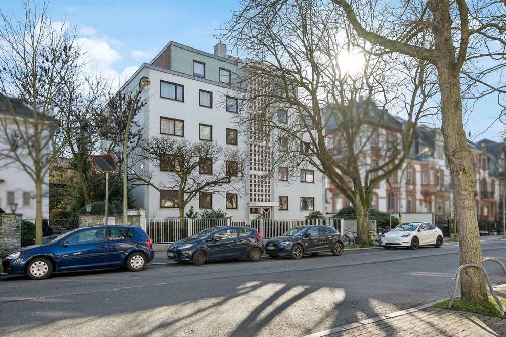 Thumbnail-Wohnung zum Kaufen in Frankfurt am Main 645.000,00 € 78.85 m²