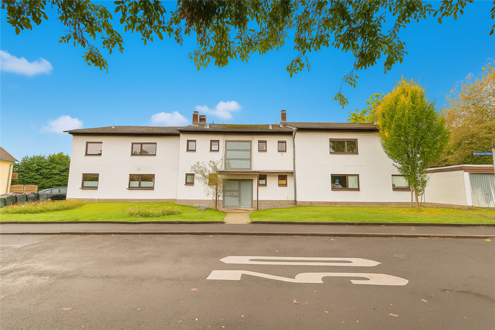 Thumbnail-Wohnung zum Kaufen in Kassel 274.000,00 € 109.95 m²