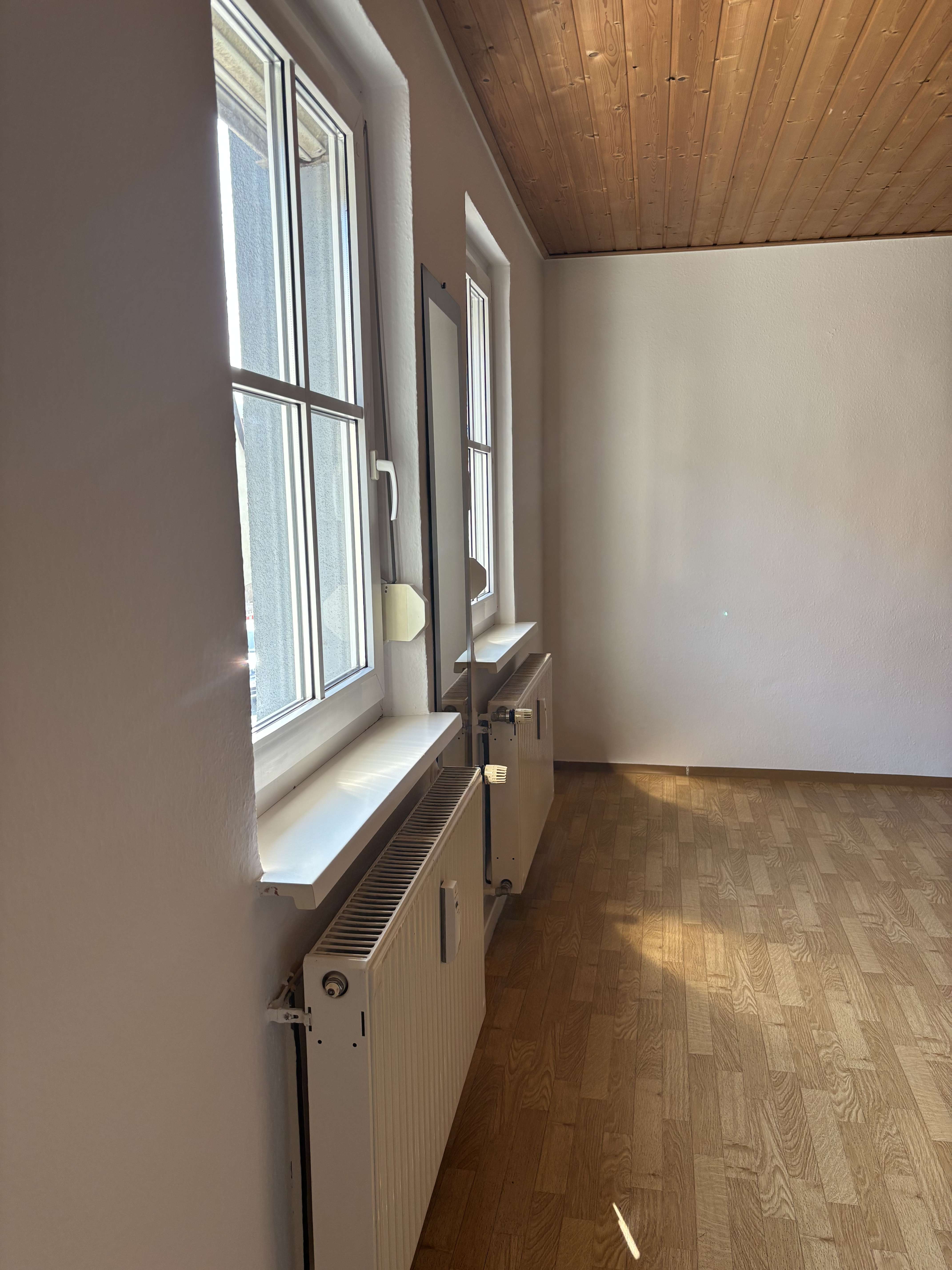 Thumbnail-Wohnung zum Mieten in Bad Kissingen 350,00 € 43 m²