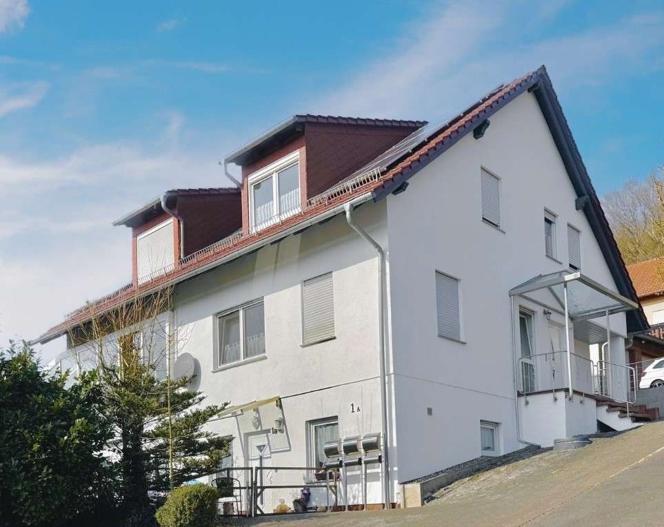 Thumbnail-Haus zum Kaufen in Helsa 499.900,00 € 355 m²