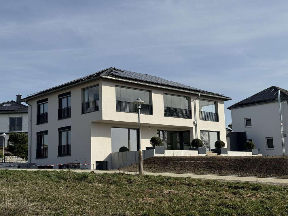 Thumbnail-Wohnung zum Mieten in Aulendorf 1.800,00 € 150 m²