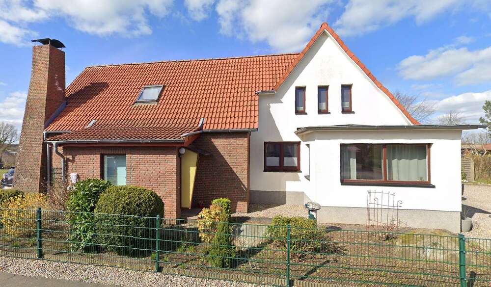 Thumbnail-Haus zum Kaufen in Damendorf 465.000,00 € 212 m²